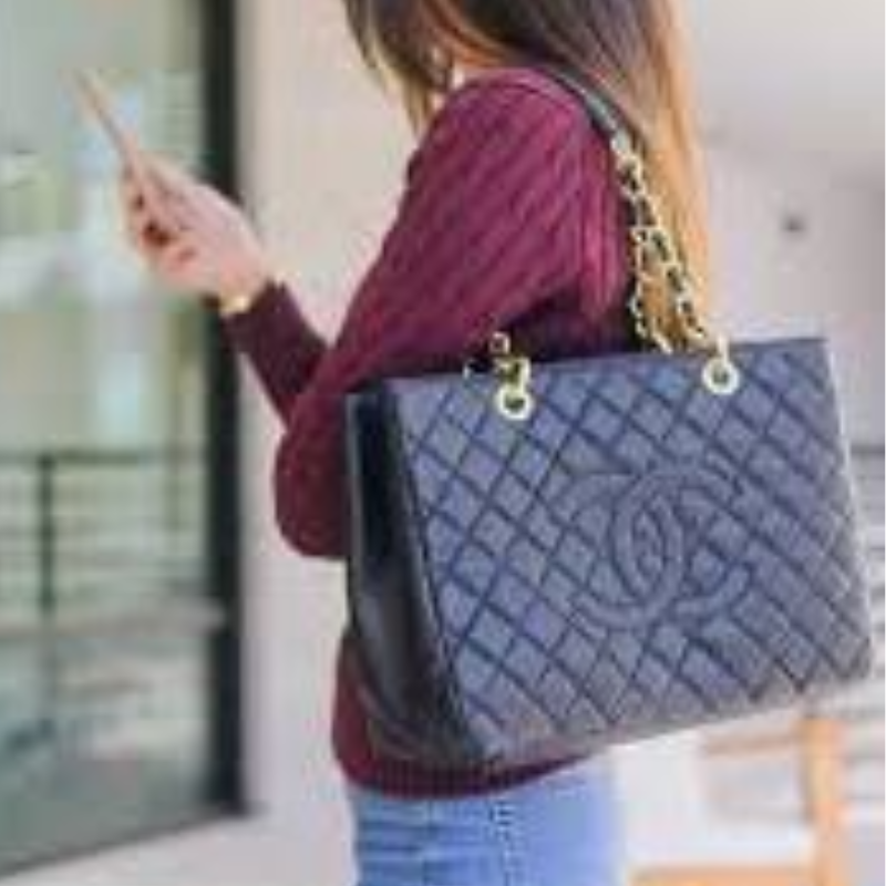 CHANEL GRAND SHOPPING TOTE